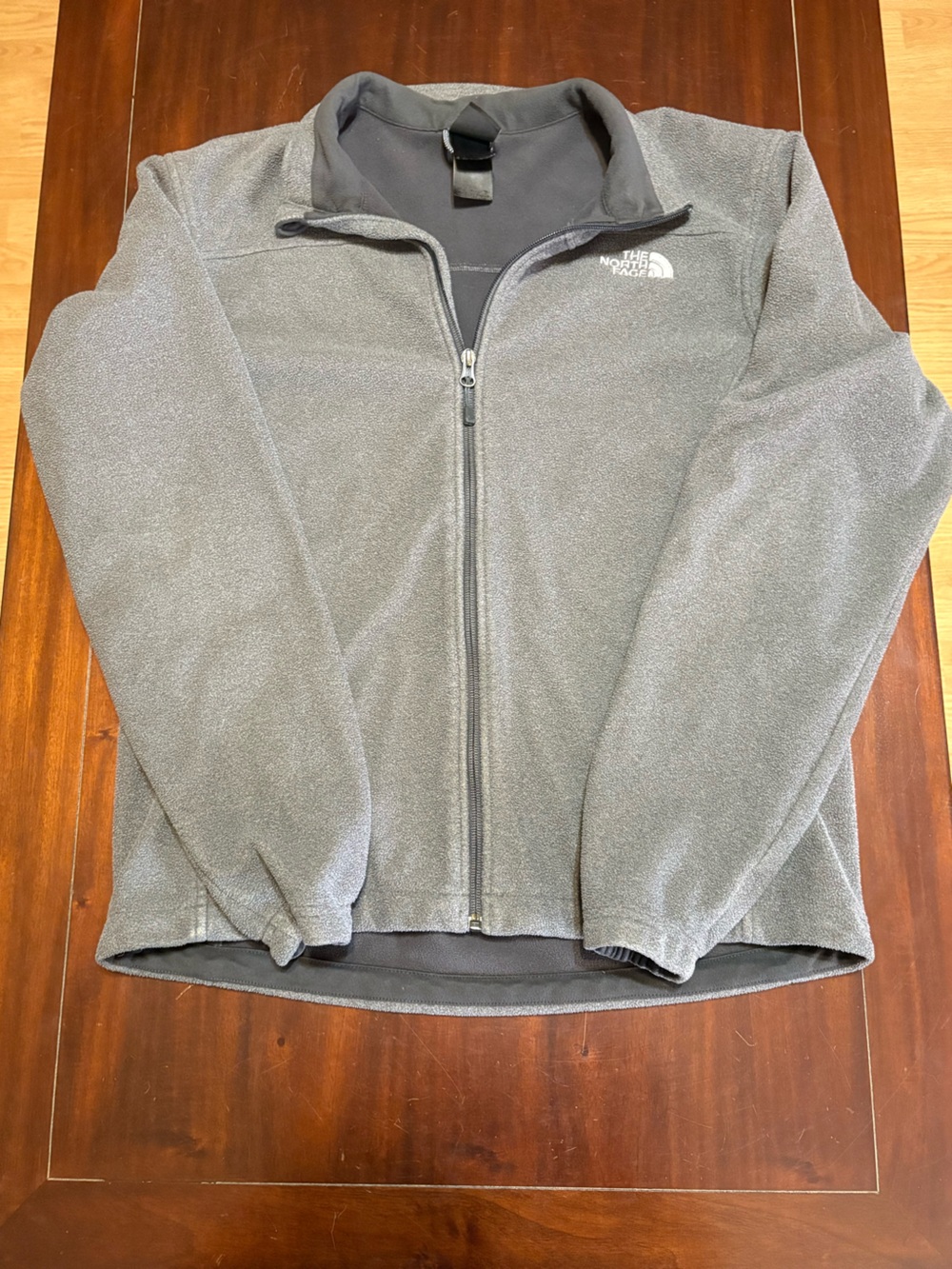Men’s Grey Full-Zip Fleece North Face Jacket Medium
